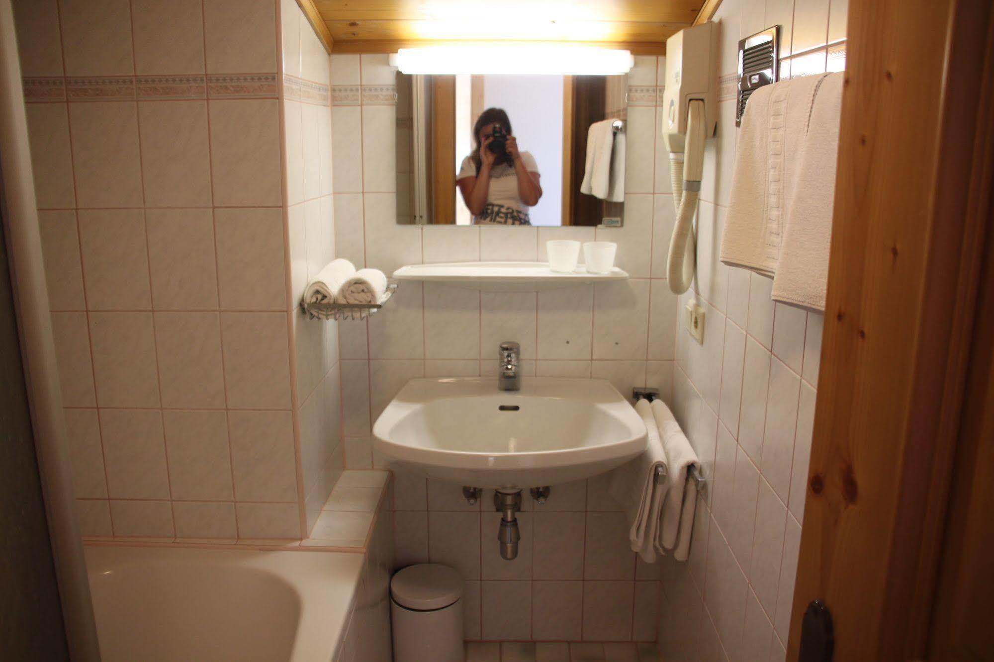 Haus Katharina, Summercard Included Kaprun Kültér fotó